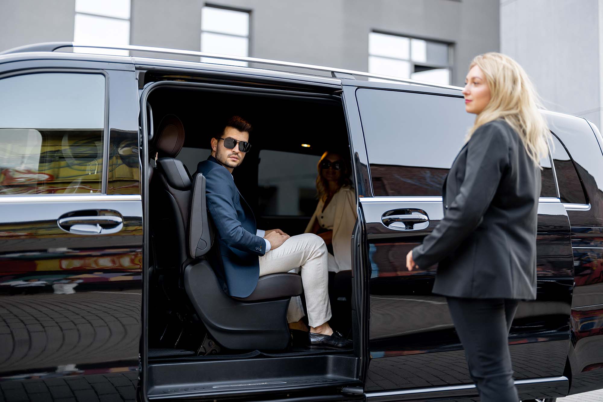 Elite Female Bodyguards Worldwide - Acies International